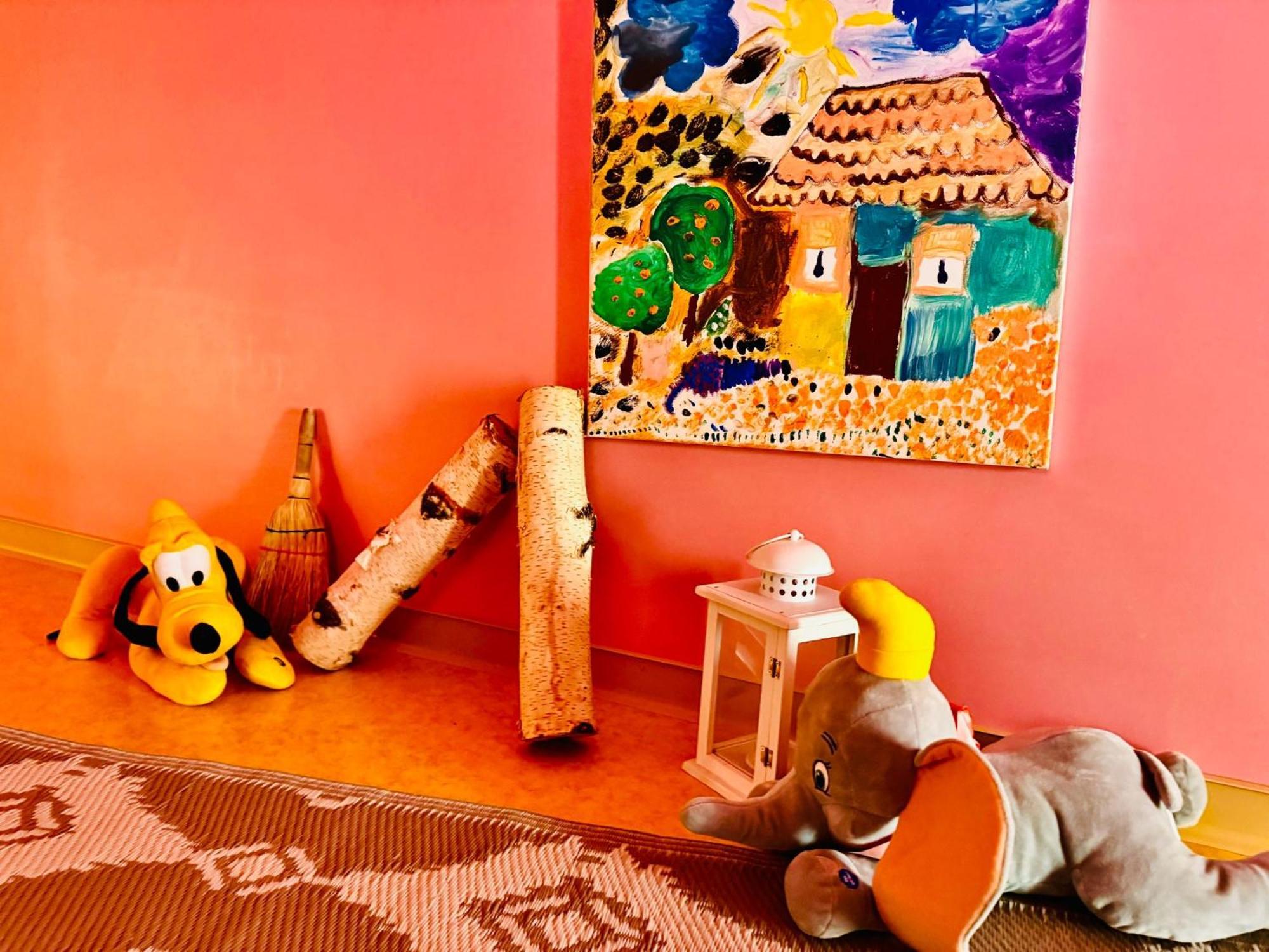 Bookeinfach Bad Ems - Private - Sauna Jacuzzi Whirlpool Swimmingpool Alahna Sup Beachvolleyball Billiards Ping Pong Cinema Theater Music Disco Ball Bbq Und Parkplaetze Luaran gambar