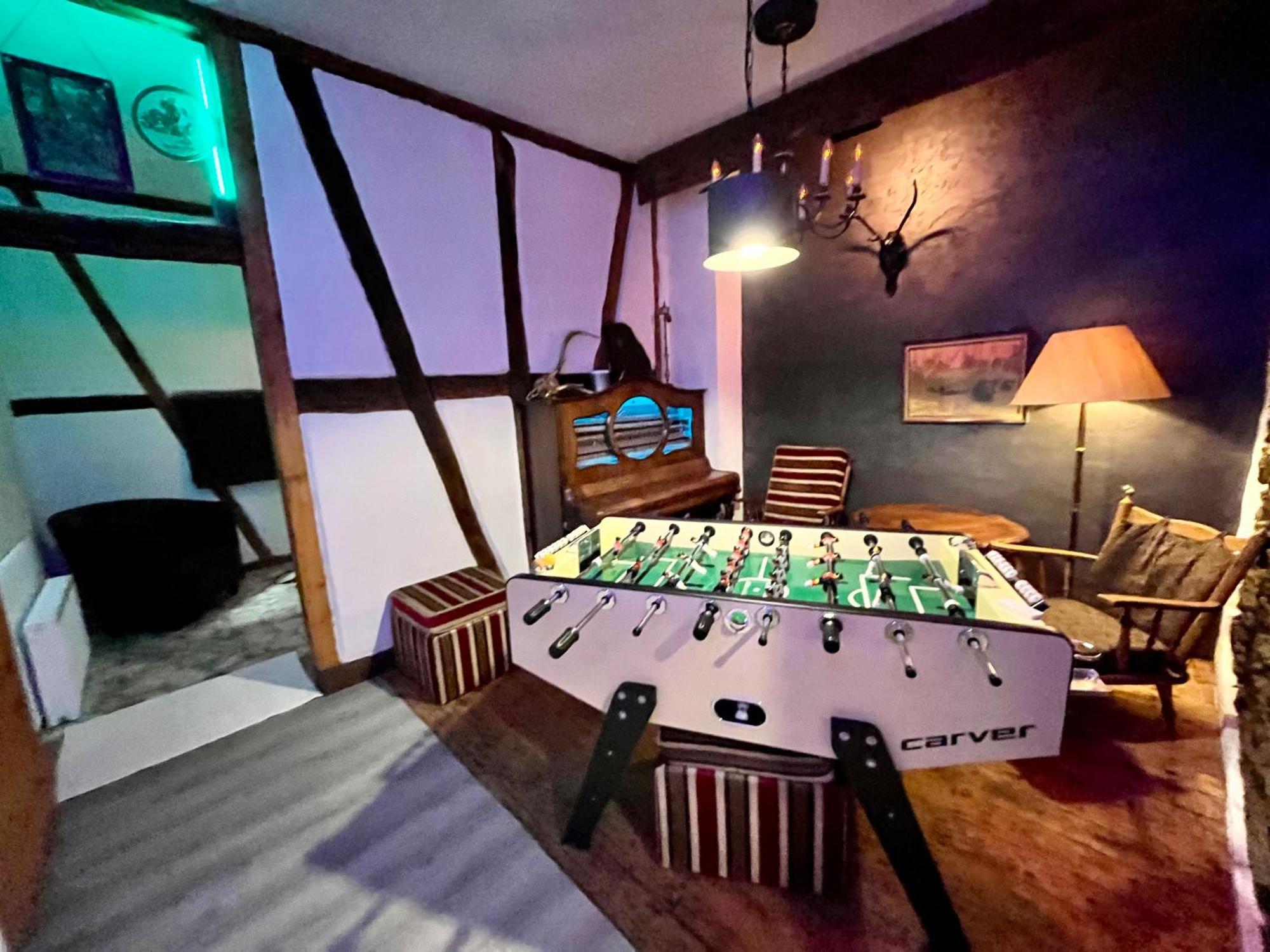 Bookeinfach Bad Ems - Private - Sauna Jacuzzi Whirlpool Swimmingpool Alahna Sup Beachvolleyball Billiards Ping Pong Cinema Theater Music Disco Ball Bbq Und Parkplaetze Luaran gambar