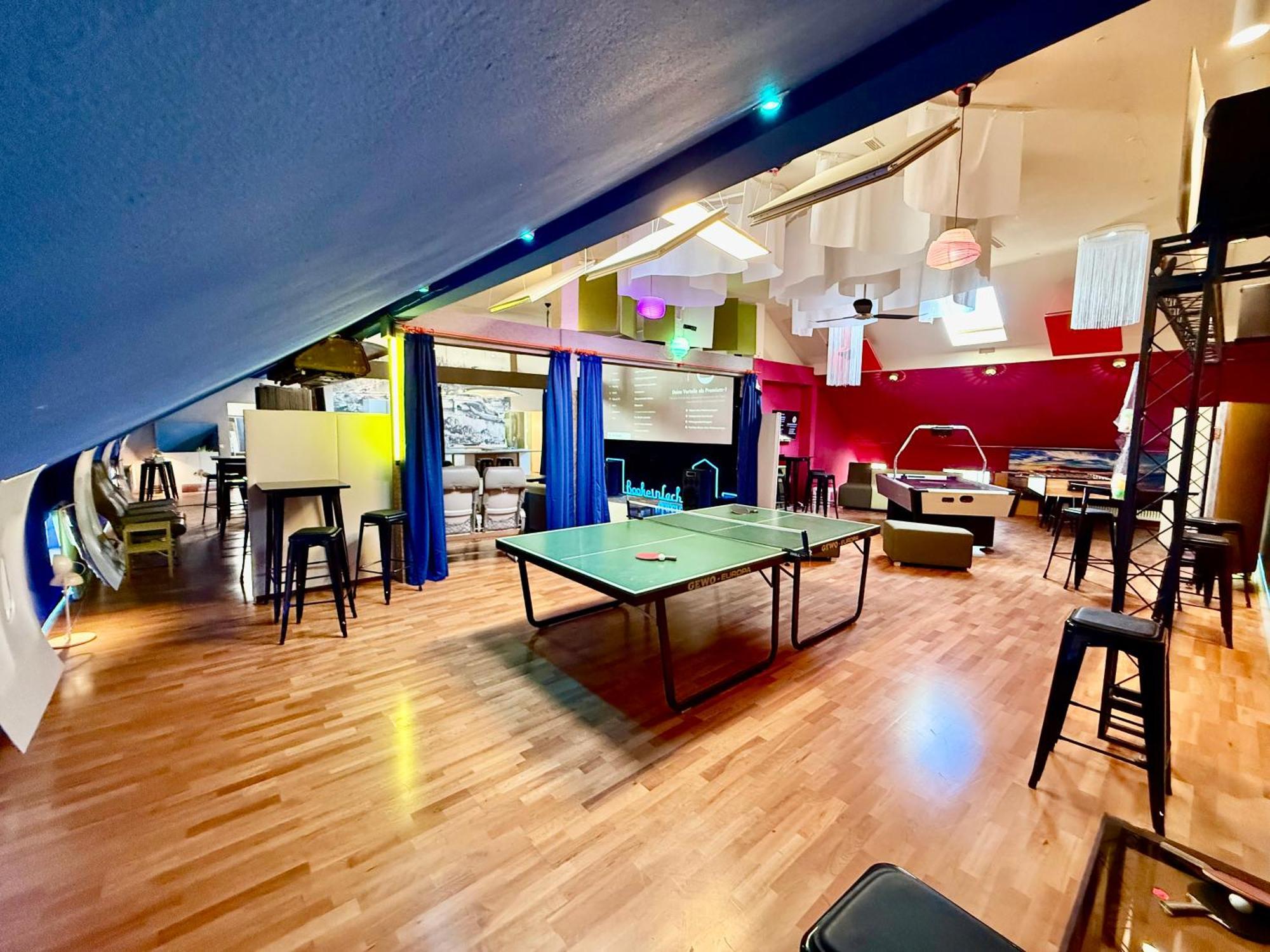 Bookeinfach Bad Ems - Private - Sauna Jacuzzi Whirlpool Swimmingpool Alahna Sup Beachvolleyball Billiards Ping Pong Cinema Theater Music Disco Ball Bbq Und Parkplaetze Luaran gambar