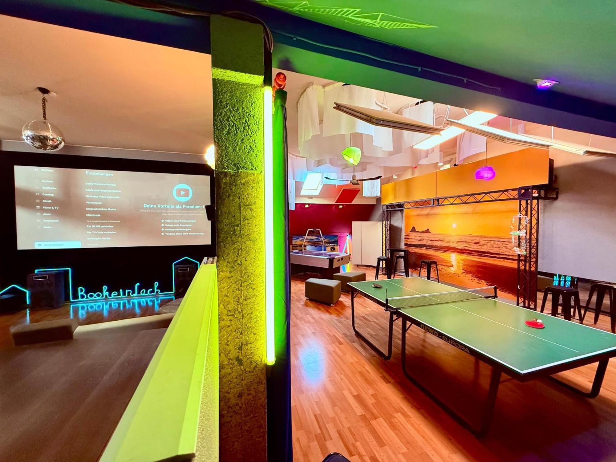 Bookeinfach Bad Ems - Private - Sauna Jacuzzi Whirlpool Swimmingpool Alahna Sup Beachvolleyball Billiards Ping Pong Cinema Theater Music Disco Ball Bbq Und Parkplaetze Luaran gambar